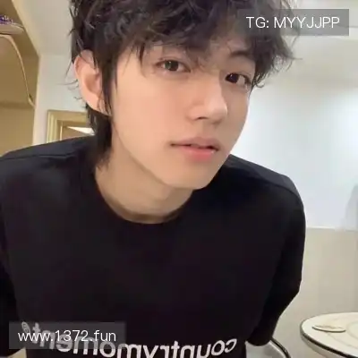 邴歌瑜